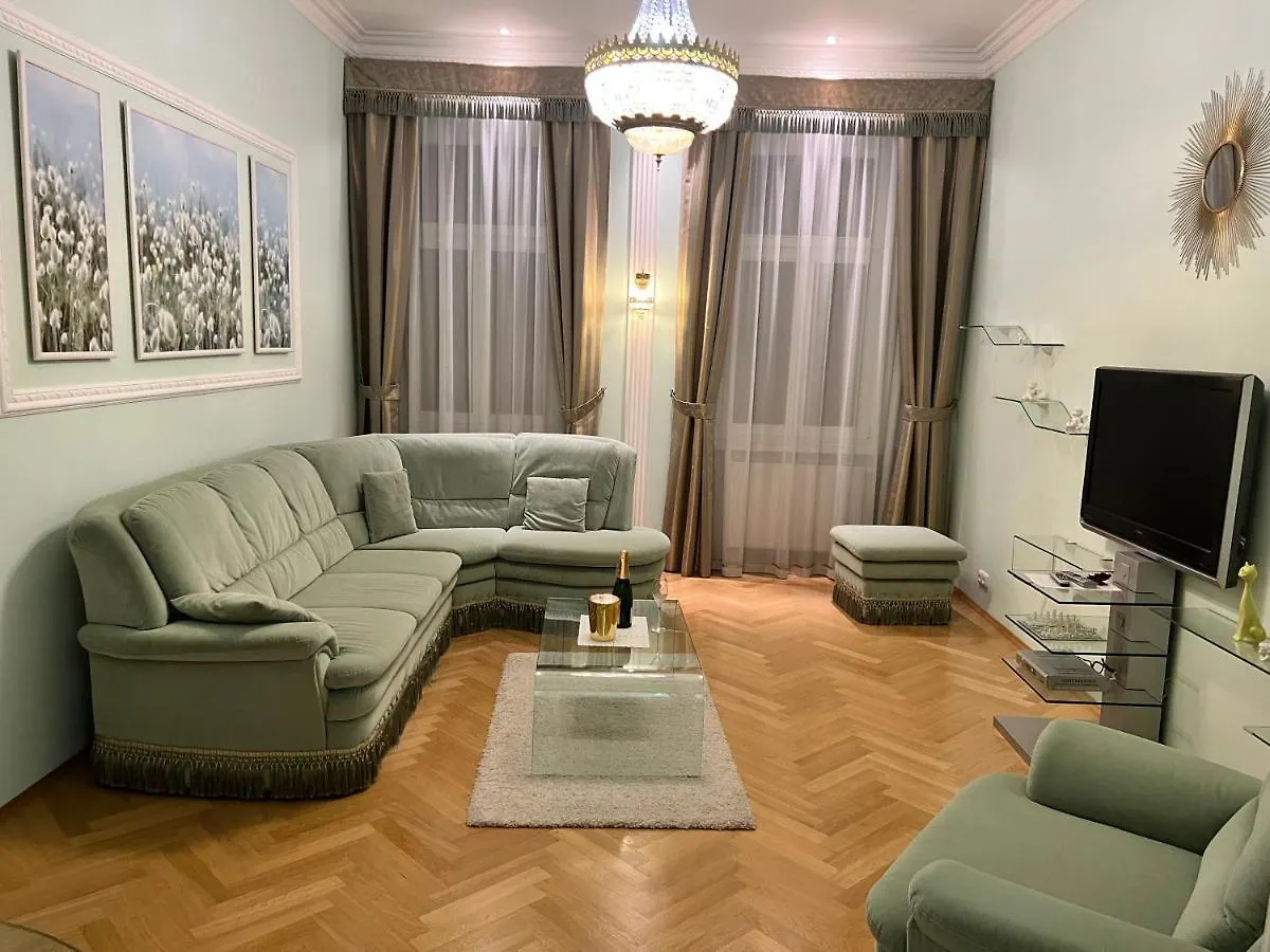 Sadova Luxury Apartment カルロヴィ・ヴァリ